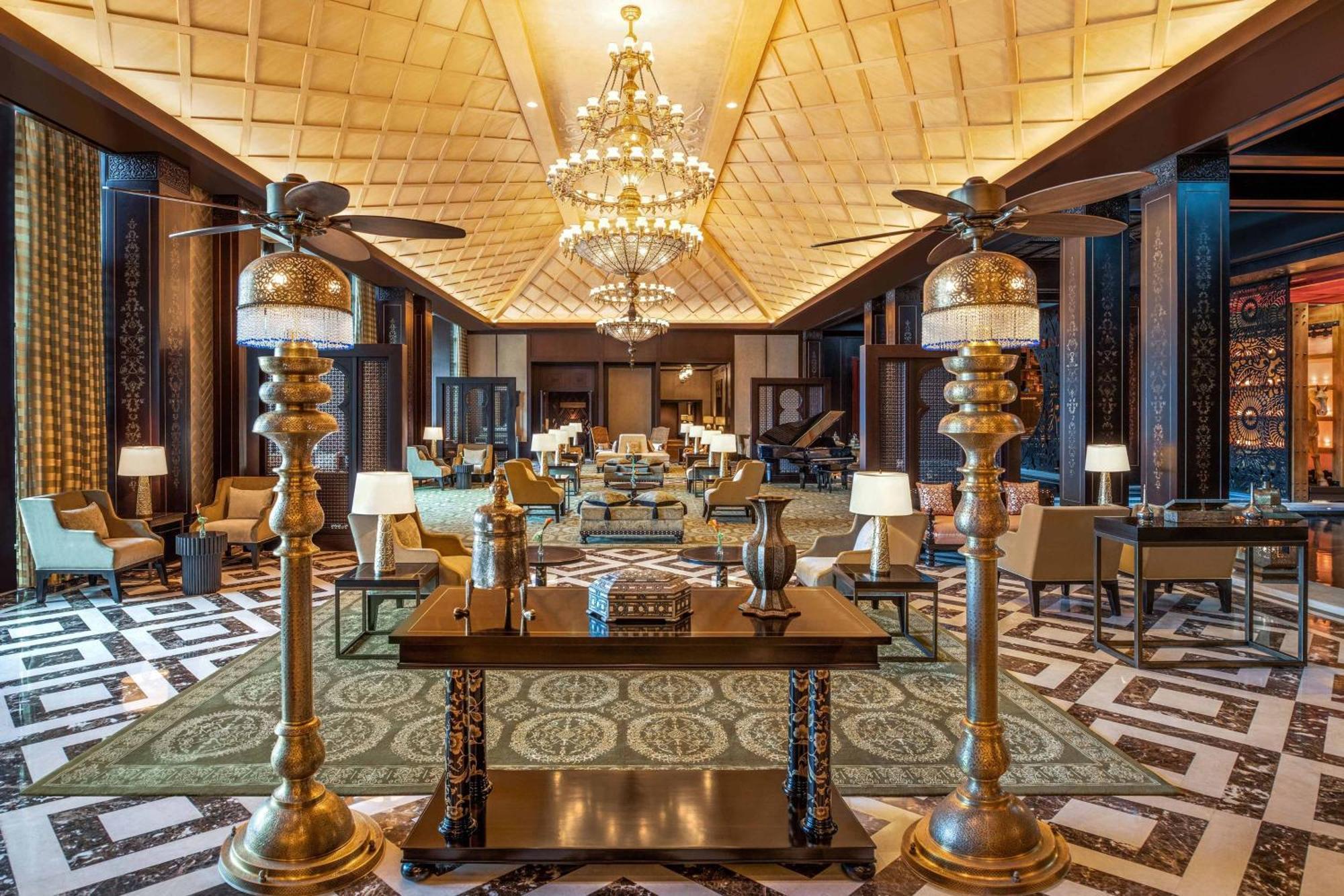 Hotel The St. Regis Kair Zewnętrze zdjęcie The lobby of the hotel